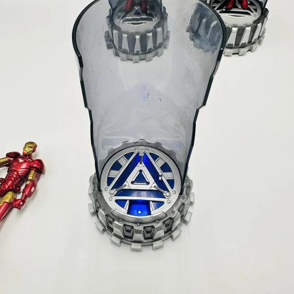 Marvel Universe Lot of 3 Iron Man Figures Mixed With Light-Up Bases Mark iV - Picture 2 of 13